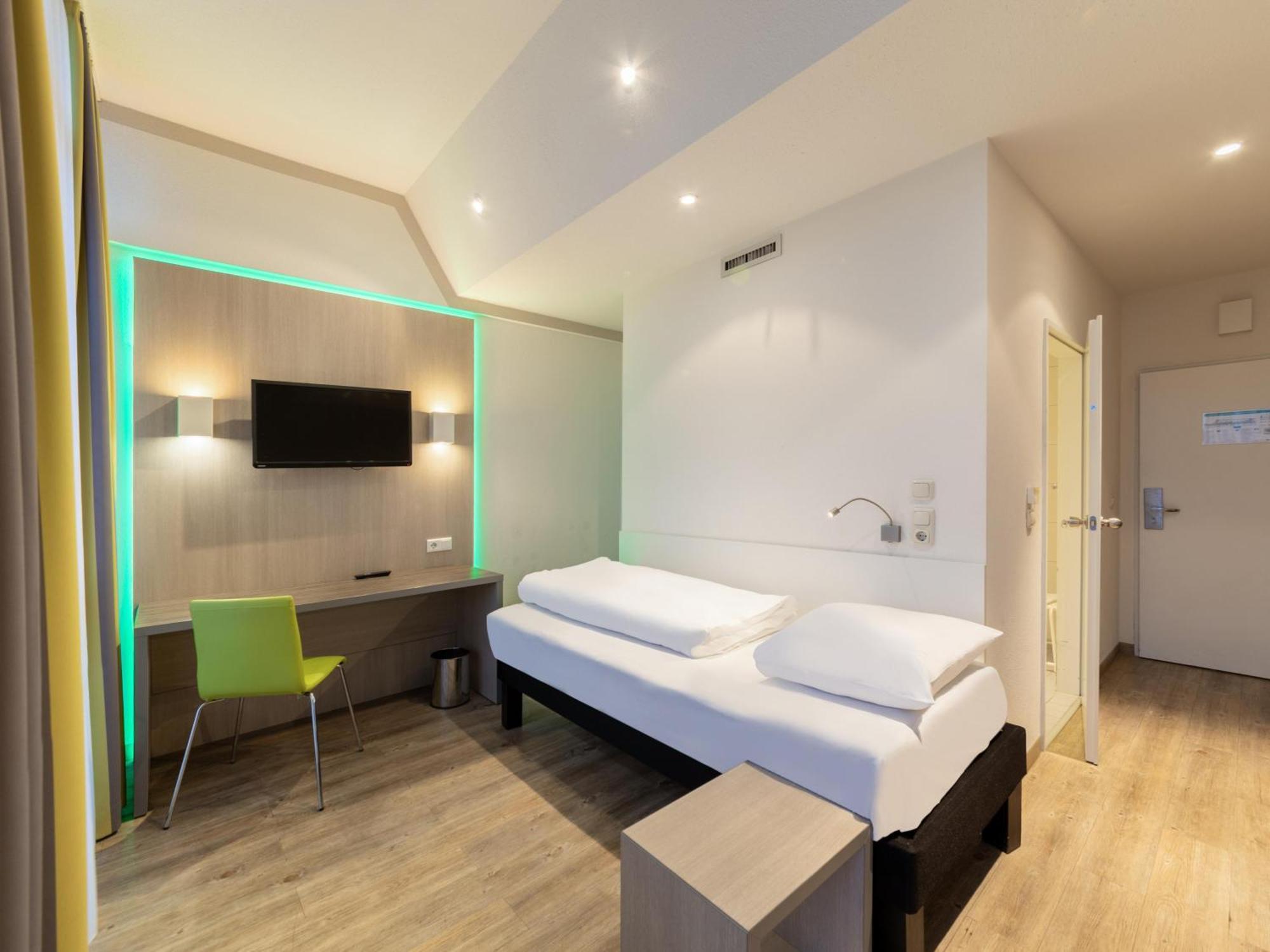 B&B Hotel Bochum Hbf-Nord Εξωτερικό φωτογραφία