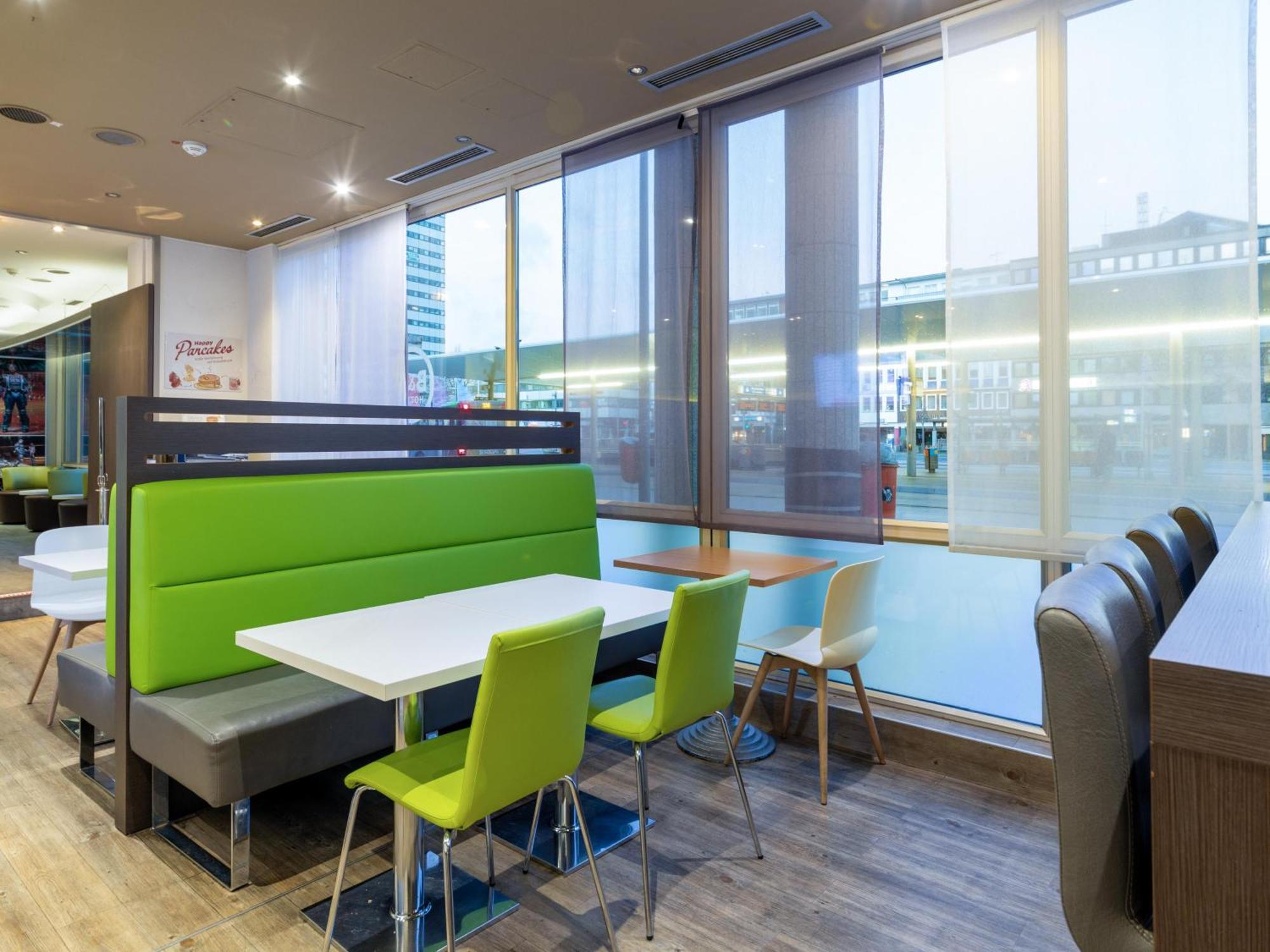 B&B Hotel Bochum Hbf-Nord Εξωτερικό φωτογραφία